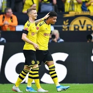 九游手机版-大坂直美焦点对战，莎拉波娃与40激战美国队分钟，出色防守胜负难料！-九游手机版