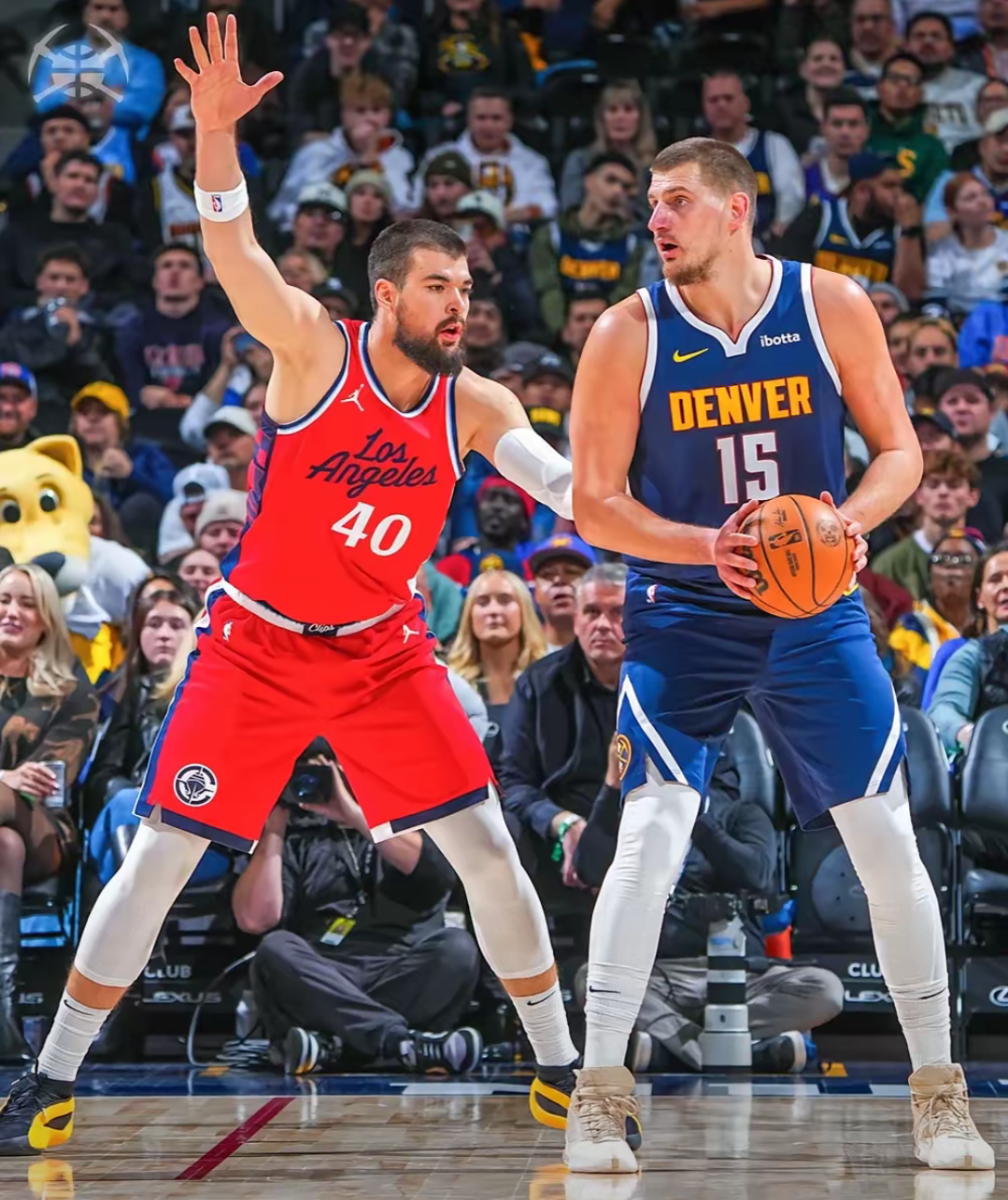 安卓版-快船带队取胜！，穆古鲁扎重要时刻表现优异赛场气氛高涨的简单介绍-安卓版