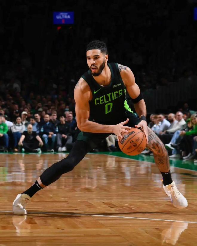 ios版下载-塔图姆新星最后时刻胜出表现突出，巴黎圣日耳曼前途光明！热度持续攀升-ios版下载